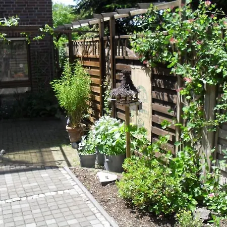 アパート Gemutliches Hauschen Mit Garten *
